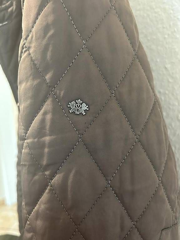 Jacken: Veste Fusaro marque Italienne – Gebraucht aus Neuchâtel von Stwatch 3