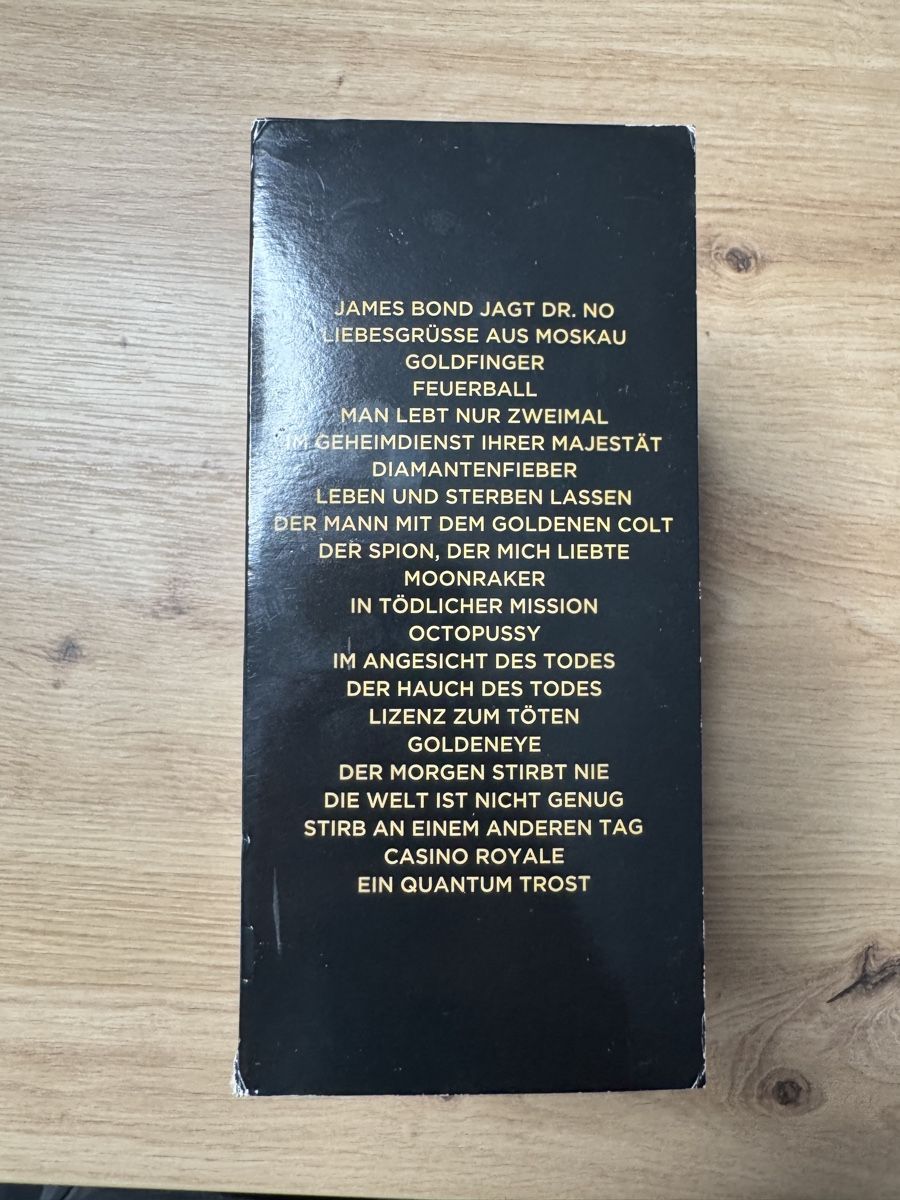Alle DVDs: James Bond 007: Jubiläums-Collection - DVD-Box, Top! – Gebraucht aus Biberist von etesummer 1