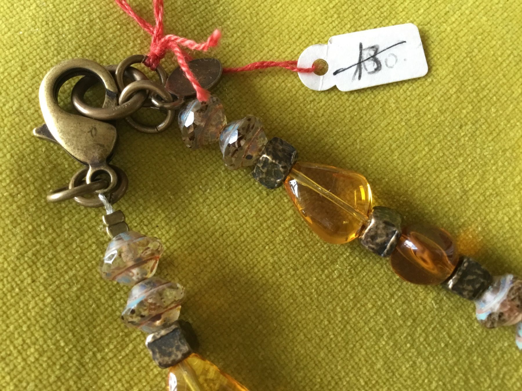 Catenine: Collier ethno chic couleur cognac – Nuovo e nell'imballaggio originale da Le Landeron venduto da nic_8hd5 4