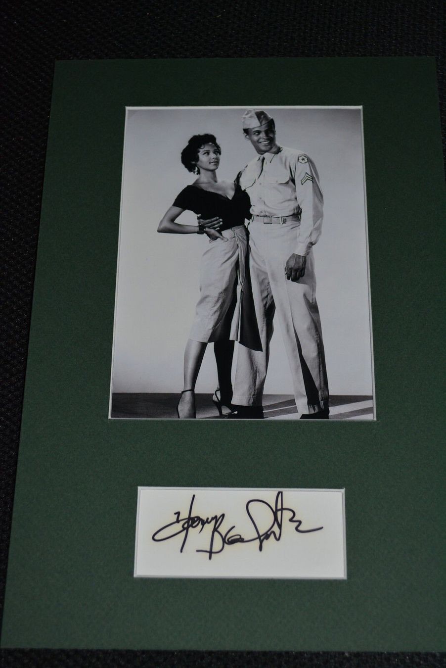 Autografi: HARRY BELAFONTE signed Autogramm  Passepartout – Usato da Egg b. Zürich venduto da Dbunny 1