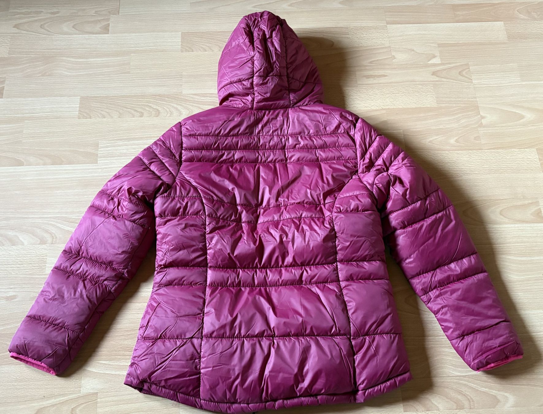 Giacche: Steppjacke neu – Nuovo (secondo la descrizione) da Neukirch-Egnach venduto da Phion 1
