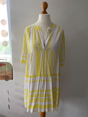 Trend Sommerkleid in Gr. M (38/40)