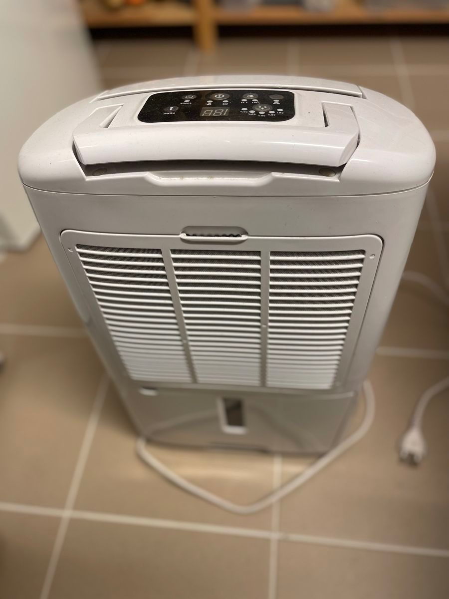 Primotecq Déshumidificateurs: Déshumidificateur Fust Primotecq E620 – D'occasion à Yverdon-les-bains par AntoninoVega