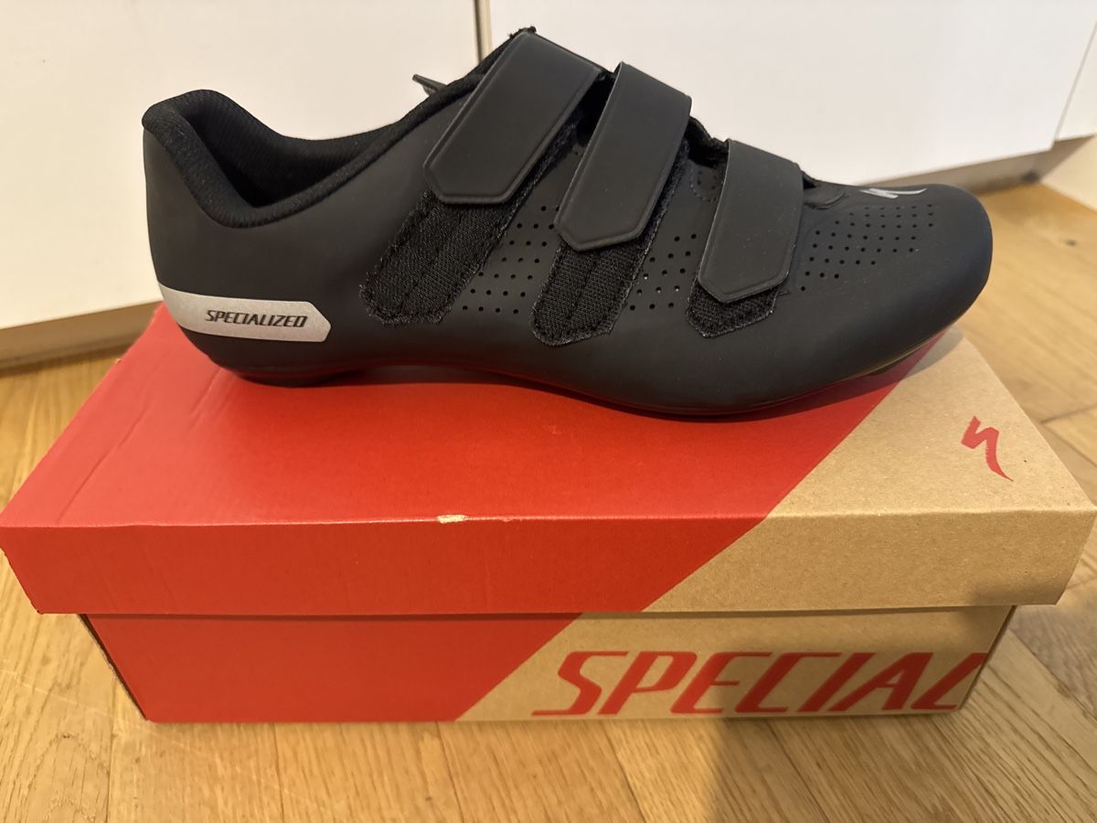 Specialized Scarpe da uomo: Specialized Torch 1.0 Rennradschuhe, Grösse 46, Neue – Nuovo e nell'imballaggio originale da Solothurn venduto da Leo2207