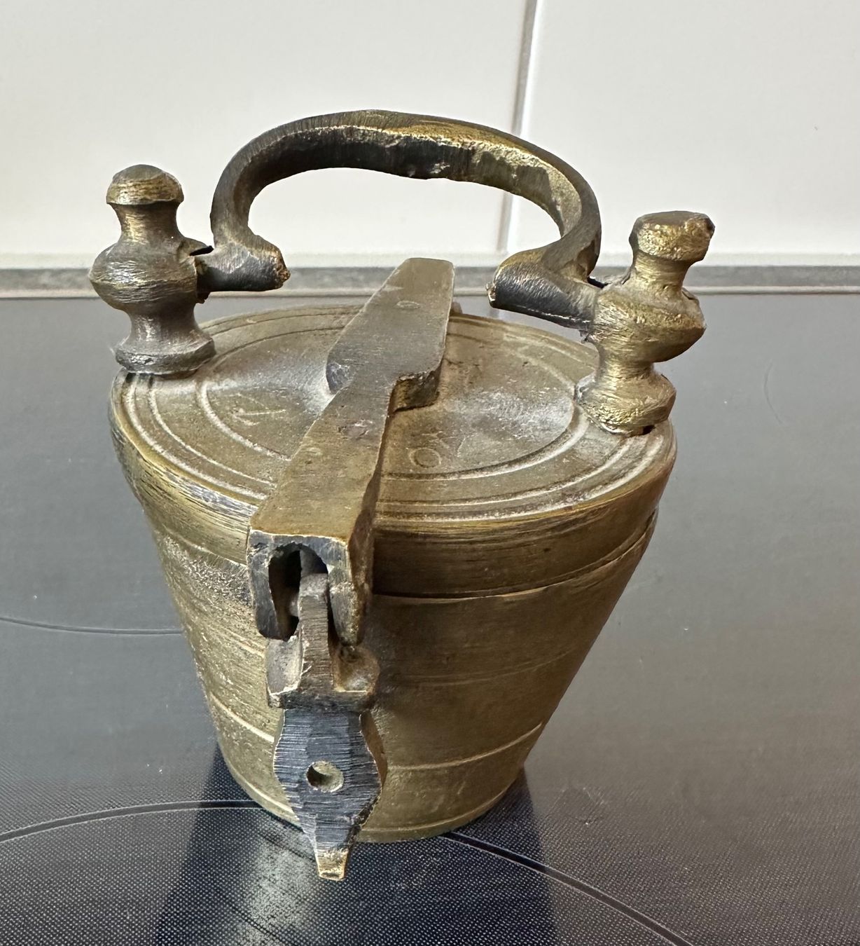 Tutti gli attrezzi: Antik Apotheker Gewicht Set, Messing massiv, knapp 2 kilo – Usato da Zürich venduto da brazerola 6