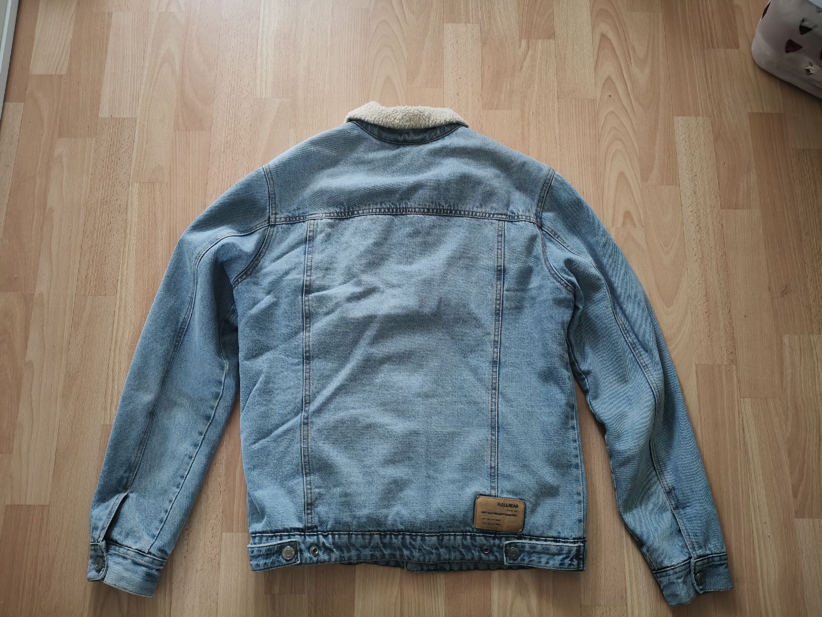 Pull&Bear Giacche: PULL & BEAR Veste en Jeans Fourrée Taille M – Usato da Crassier venduto da Sodomaniak 1