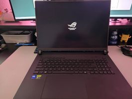 ASUS G835LX-SA011X 2025, 18", Intel Core Ultra 9, 64 GB RAM