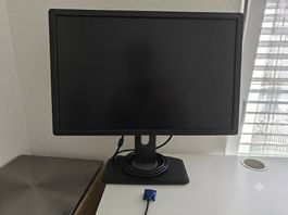 Écran PC Dell UltraSharp 24" (U2412M)  Très bon état