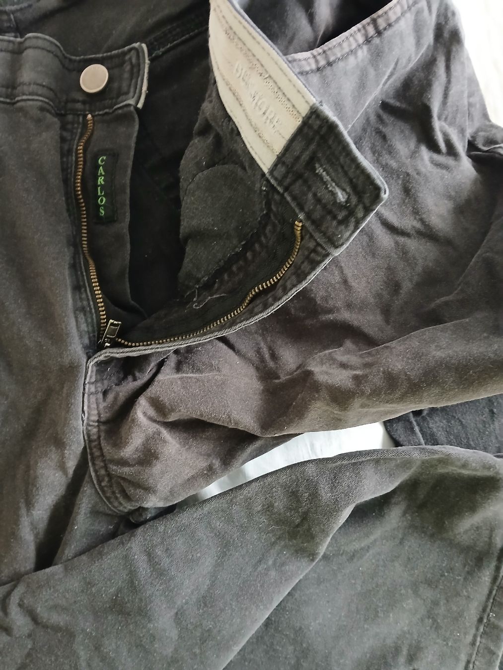 Jeans: Herren Jeans Hosen 40/30 dunkles Grau – Usato da Dübendorf venduto da rol_fm6d 3