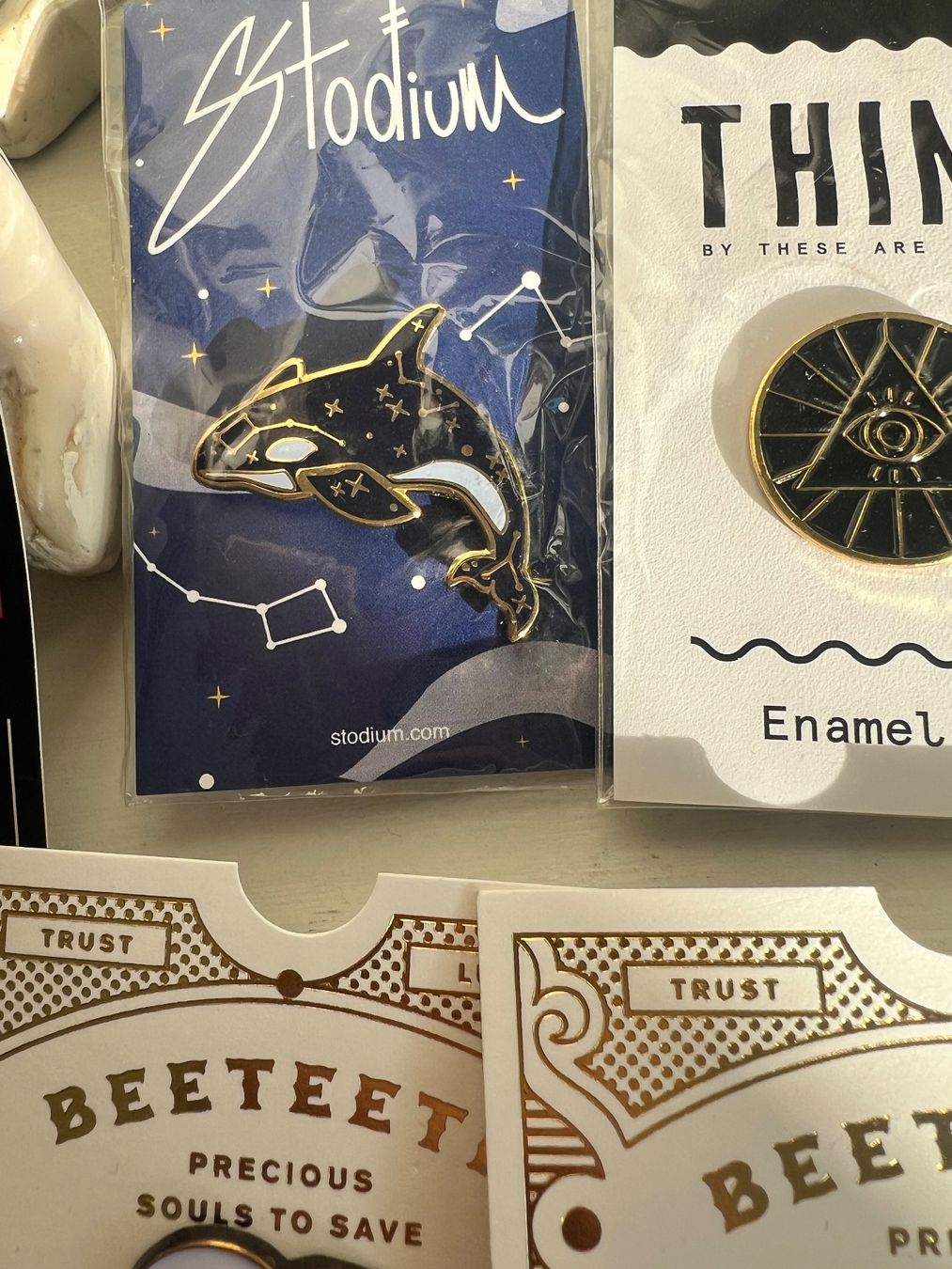 Spille & Fermagli: Pin Sammlung – Nuovo (secondo la descrizione) da Effretikon venduto da YaMn 7