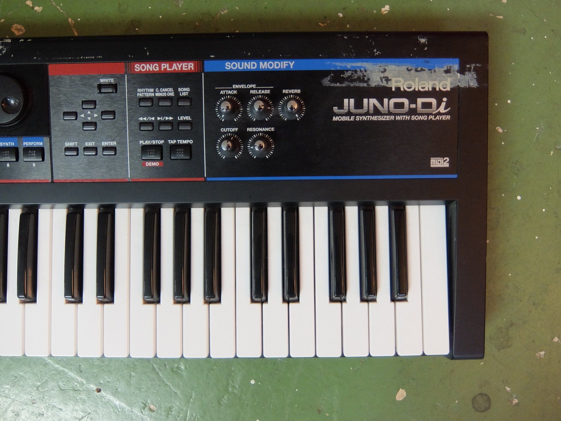 Roland Strumenti musicali: Roland Juno Di - Synthesizer – Usato da St. Gallen venduto da qflm 4