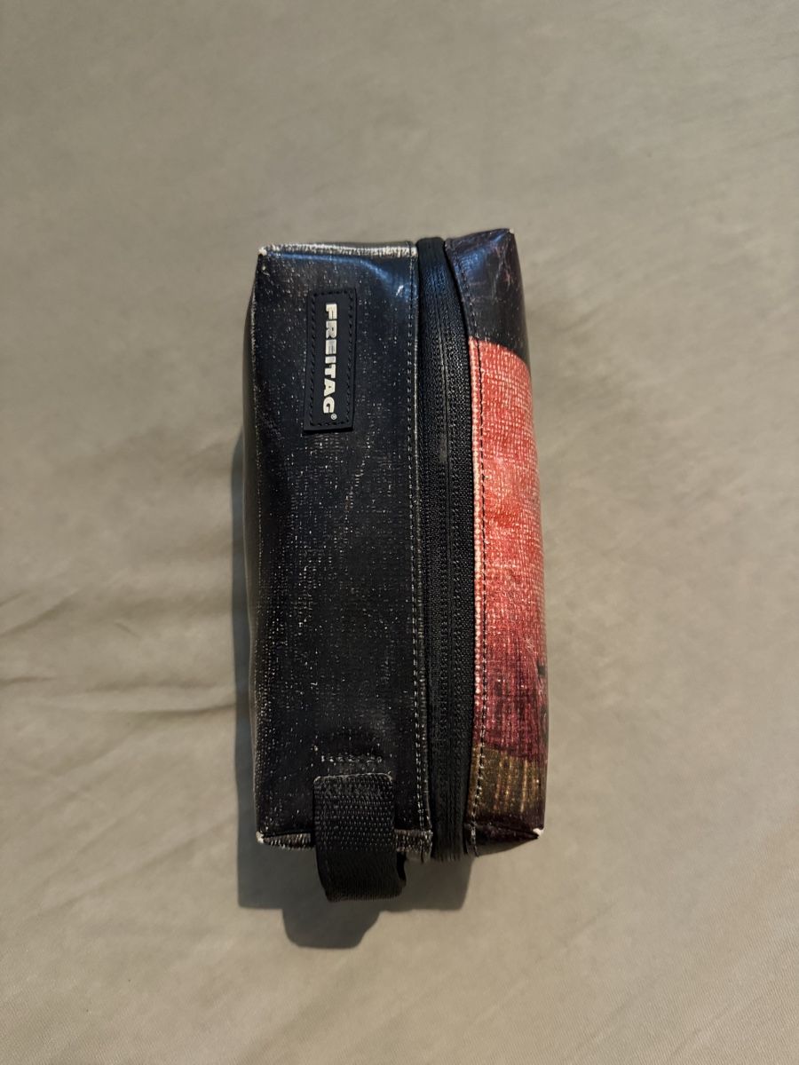 Freitag Astucci : FREITAG Necessaire – Usato da Zuzwil SG venduto da Malou80