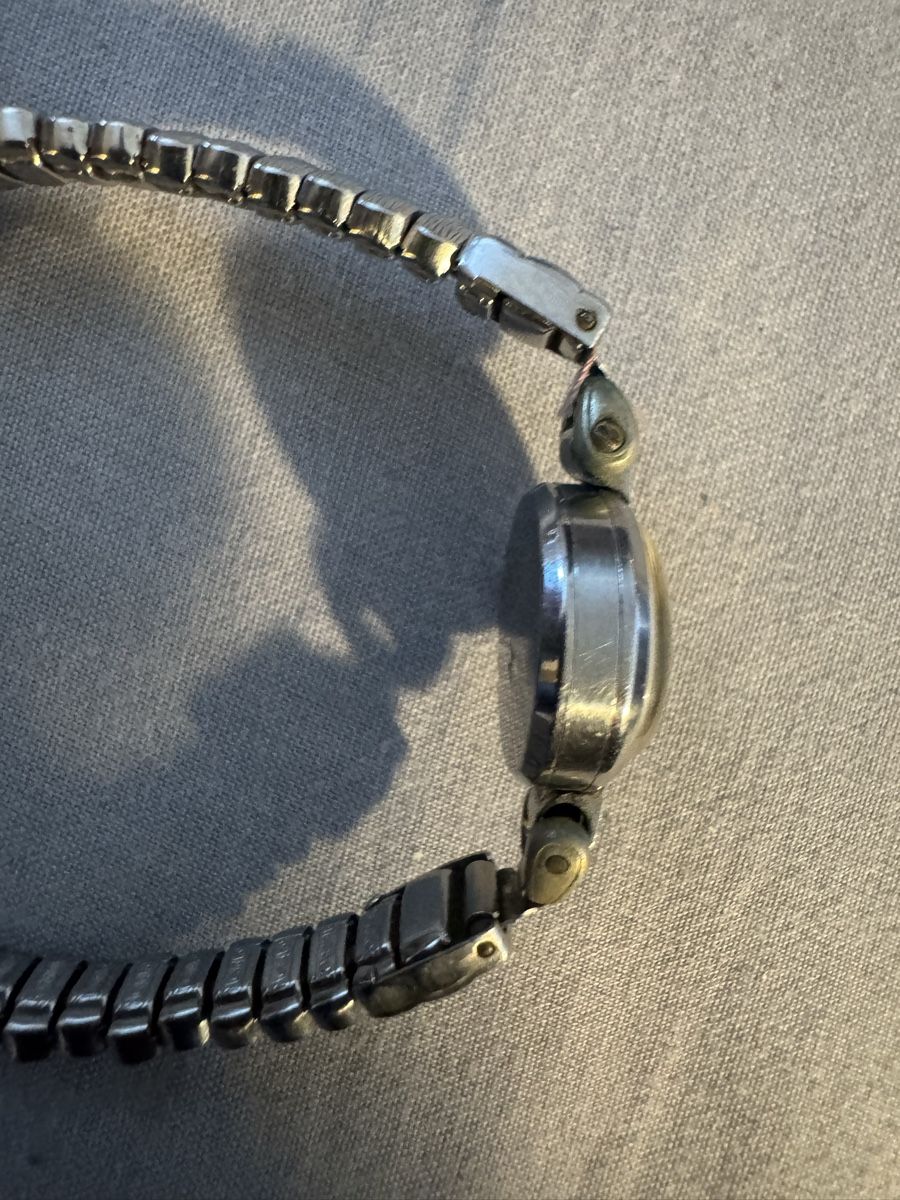 Gübelin Orologi: Montre vintage Gübelin – Difettoso da Biel/Bienne venduto da Baol1 3