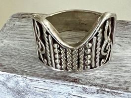 Vintage SILBER BAND RING 925 mit musischen Akzenten & Dekor