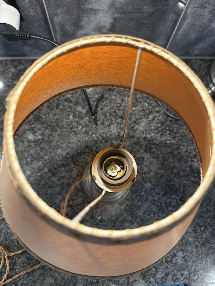 Lampade: Ständerlampe , Fuss Messing – Usato da Kerzers venduto da Gaby883 1