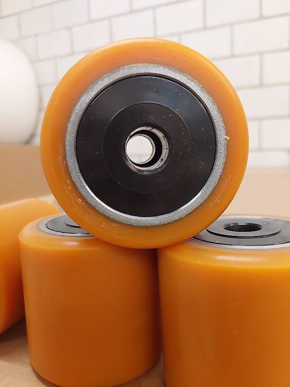 Altro per stoccaggio & trasporto: Staplerrollen Ameiserollen neu – Nuovo e nell'imballaggio originale da Ermenswil venduto da Ingram0 1