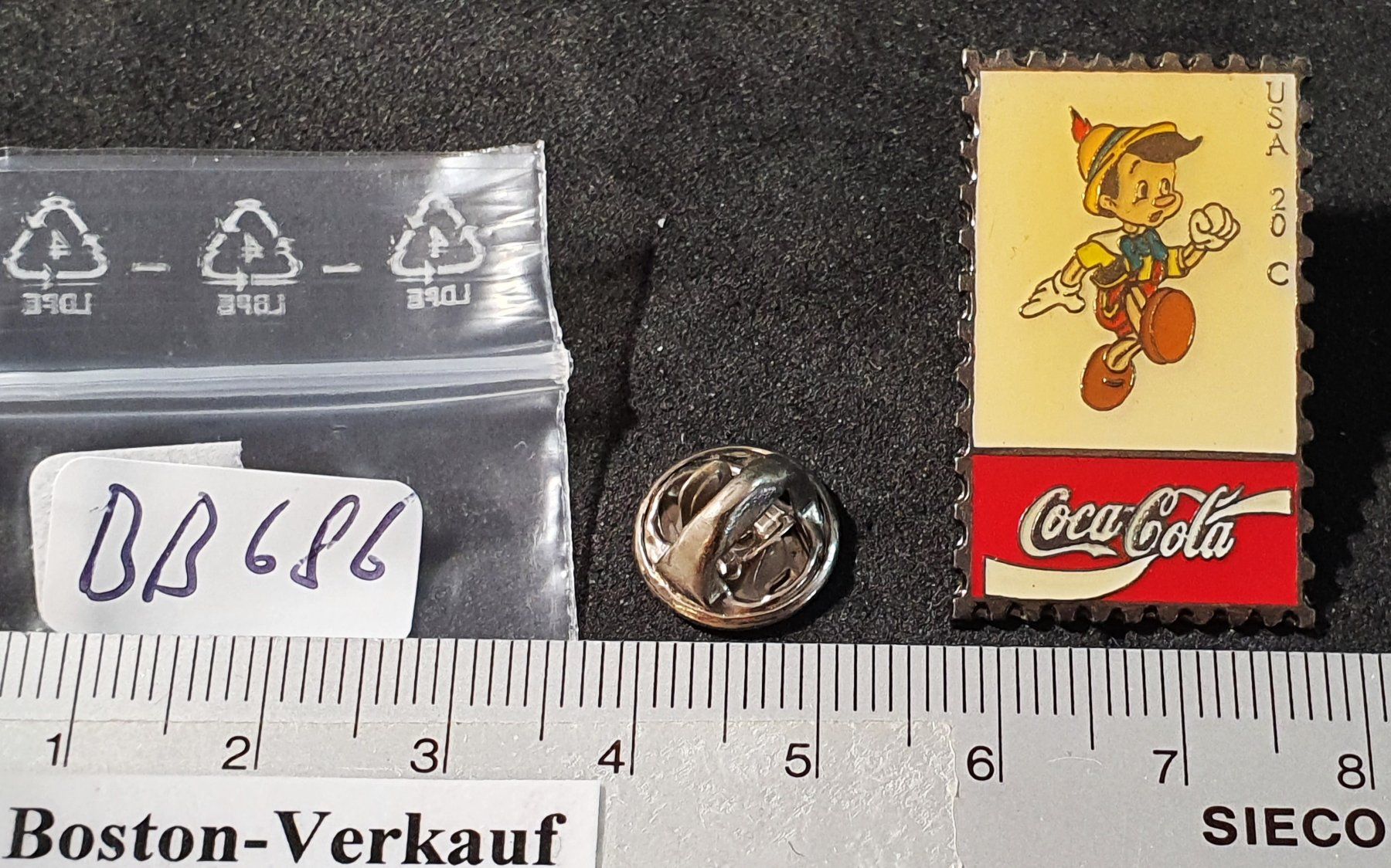 Placchette & Badge: BB686 - Pin Coca Cola Walt Disney Comic Figur - Pinocchio – Usato da Reinach BL venduto da Boston-Verkauf 1