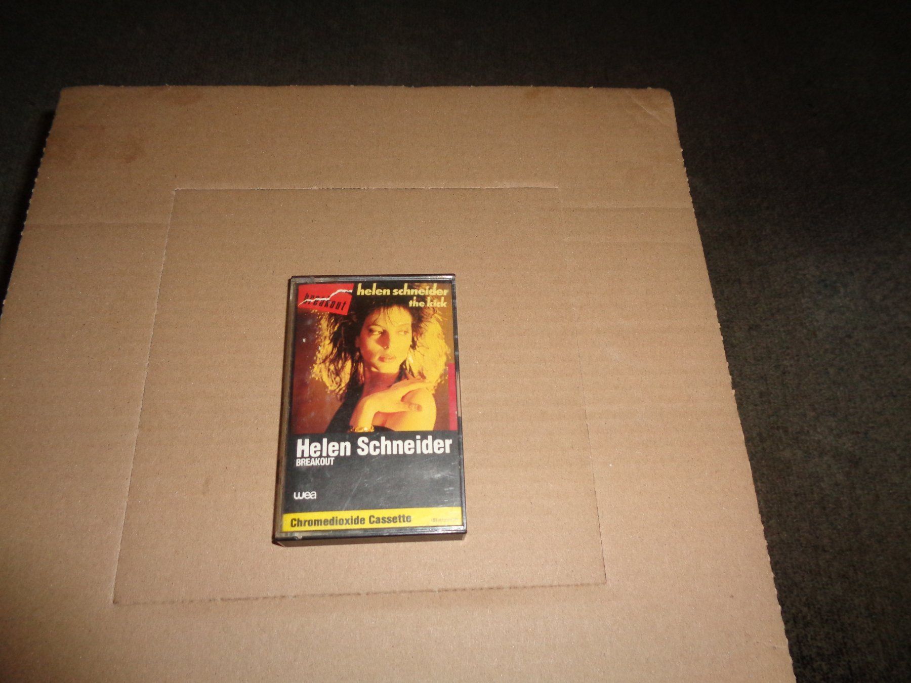 Musicassette: Helen Schneider - Breakout - Chroemdioxide Cassette 80s – Nuovo (secondo la descrizione) da trimbach venduto da Stonehenge1955