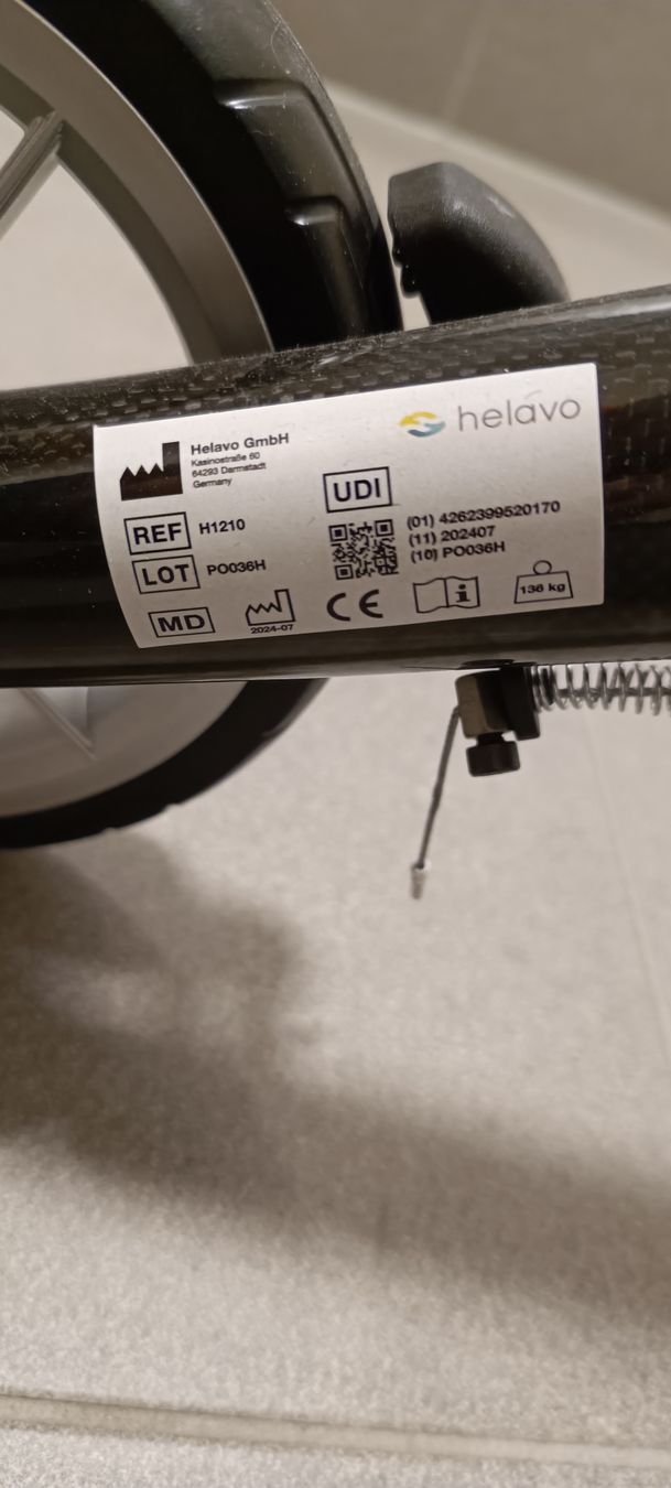 Gehhilfen: Rollator aus Carbon  – Neu (gemäss Beschreibung) aus Rheineck von 11e_hc7w 2