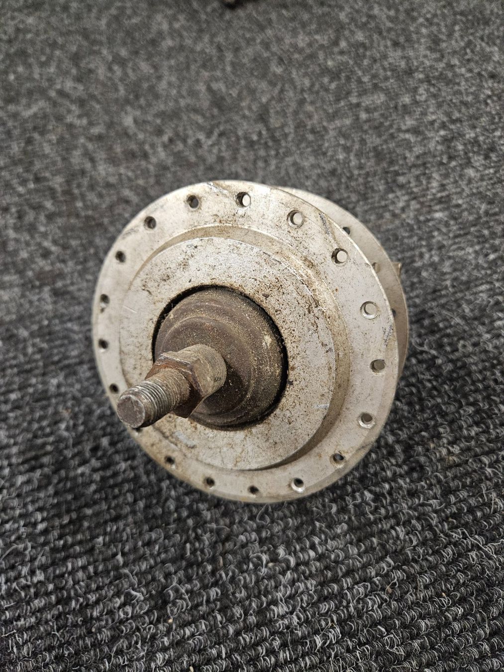 Puch Pièces pour mobylette: Puch Vorderradnabe – D'occasion à Mellingen par Mech-Service 3
