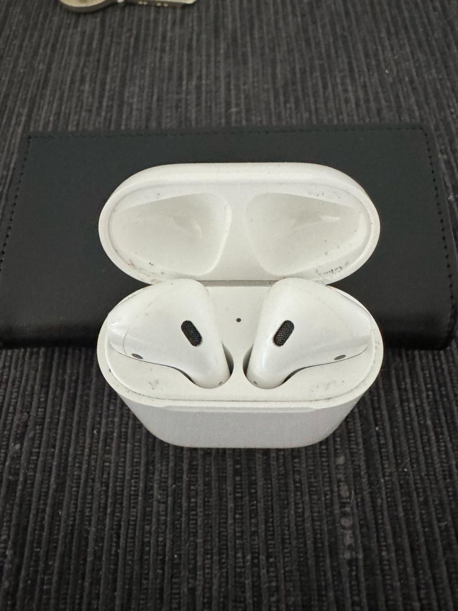 Apple Cuffie: Airpods – Usato da Adligenswil venduto da 19laura