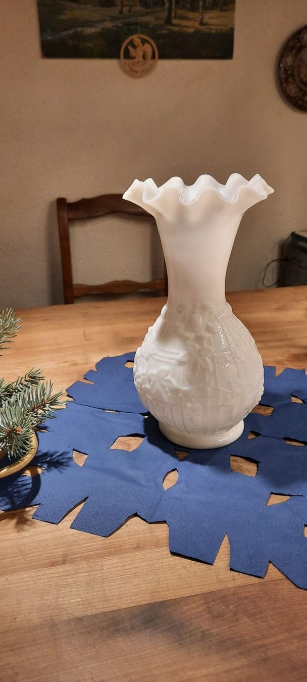 Vasi & Recipienti: Opalin - Vase weiss – Usato da Busswil BE venduto da balu37 3
