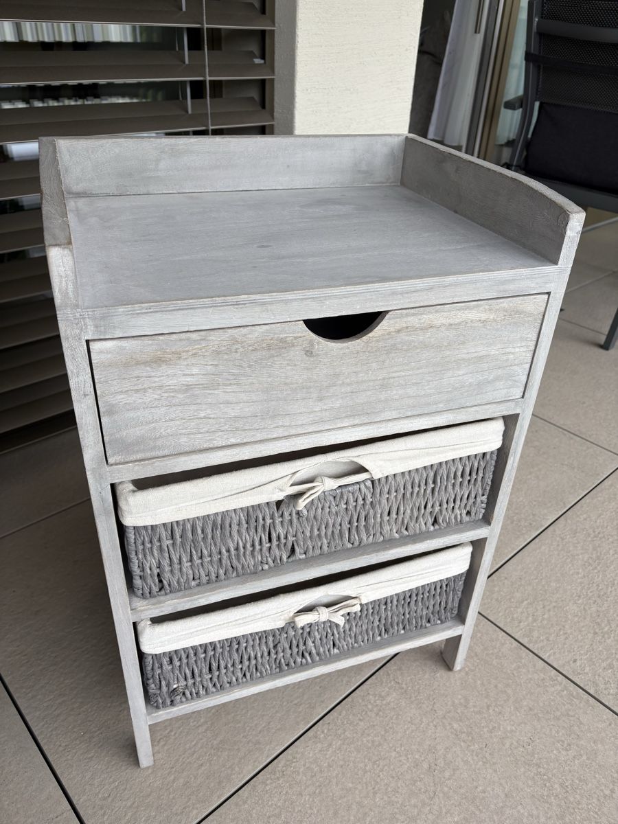 Kommoden: Commode – Gebraucht aus Hinterkappelen von jak_t2gk