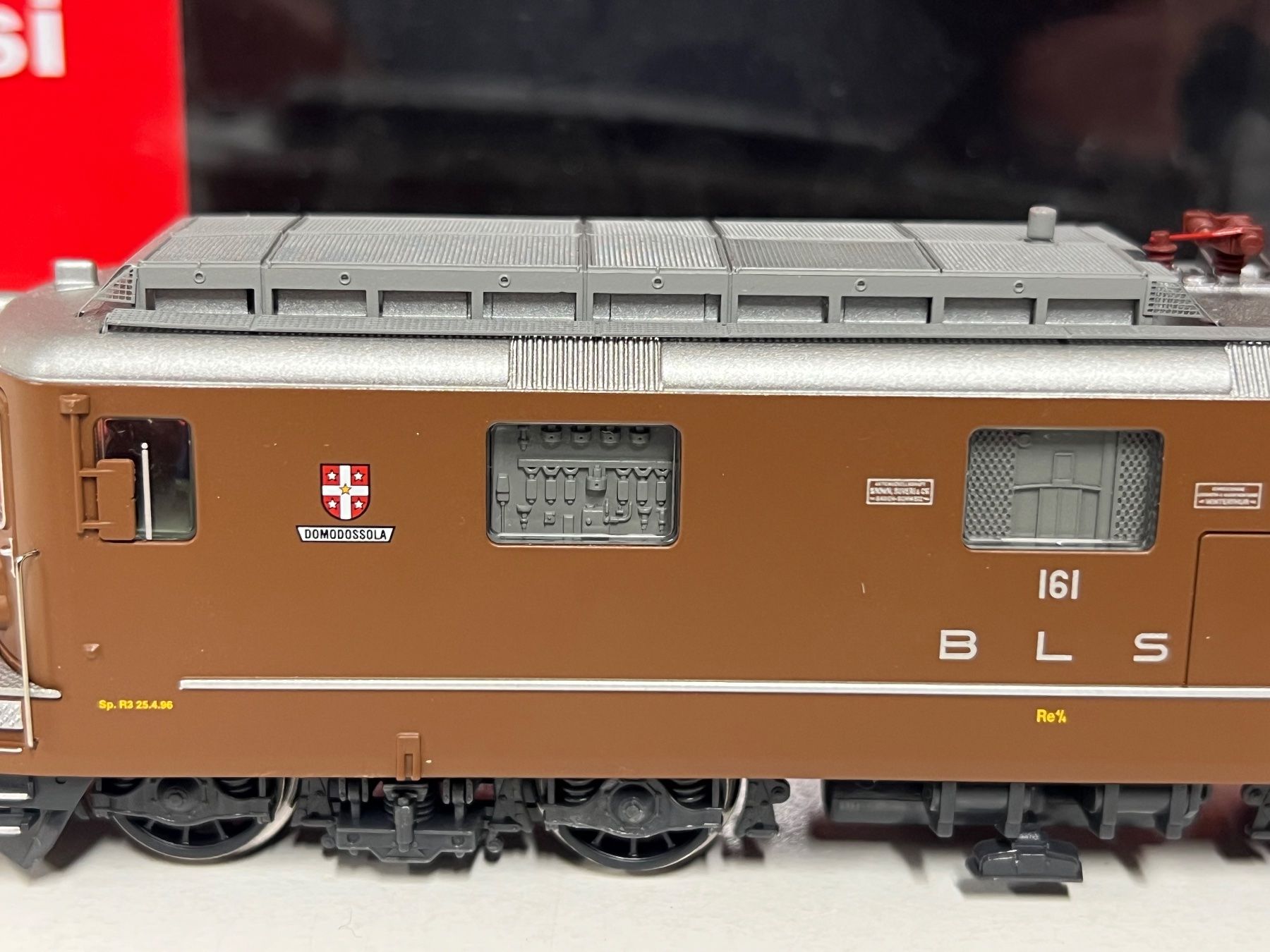 Rivarossi Modellini di ferrovie: Rivarossi HR2812 Re 4/4 "Domodossola" DC Analog – Nuovo (secondo la descrizione) da Geroldswil venduto da TopTrain54 3