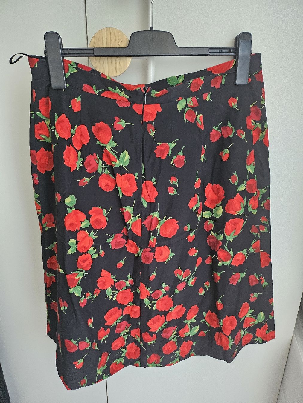Gonne: Jupe mit Rosen gr.XL 100% Seide – Usato da Allschwil venduto da na.wi.90 1