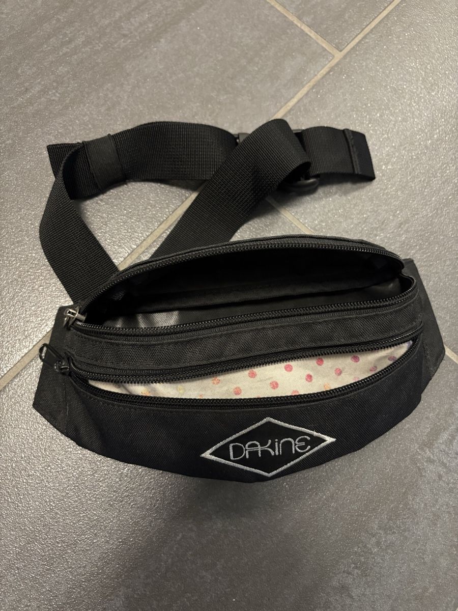 Dakine Sacs: Dakine Classic Bauchtasche – D'occasion à Rümlang par svent 2