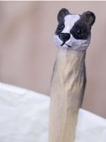 Wäscheklammer Holzfigur Dachs handgeschnitzt