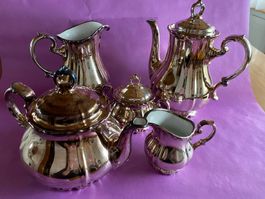 Kaffee- und Tee Service Silber und Porzellan alt