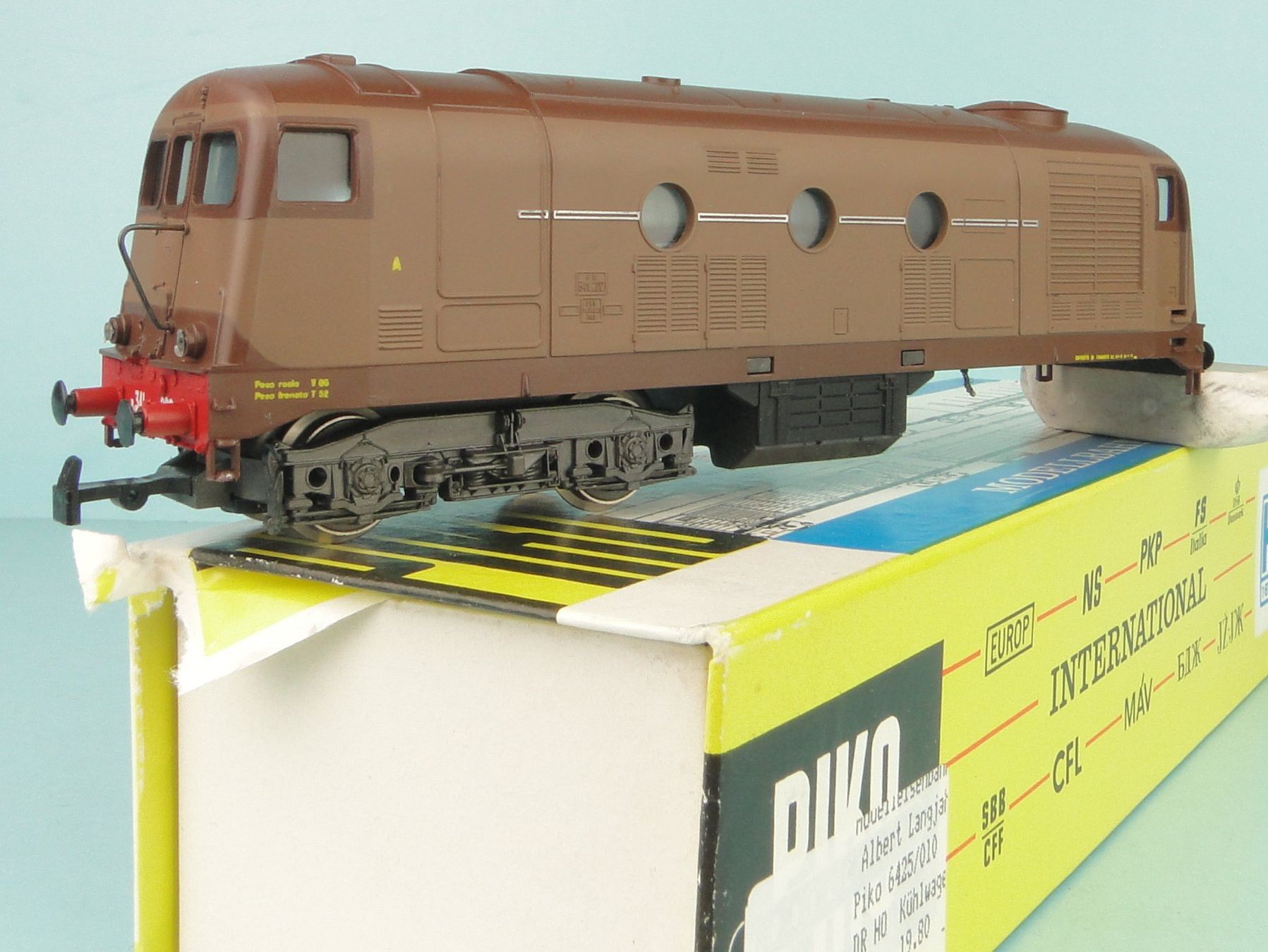 Rivarossi Modellini di ferrovie: Rivarossi H0 FS BR 341 Gehäuse – Usato da Bülach venduto da cann11 5