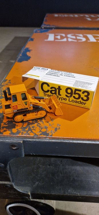 Caterpillar D 4 E Bulldozer Blanc #205 NZG 1:50 Emballage D'Origine