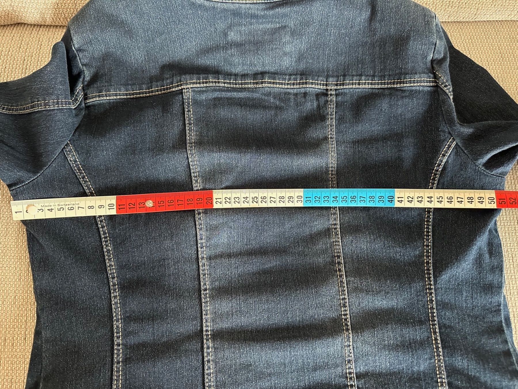 Jeans: Jeans Jacke mit Glitzersteinchen – Gebraucht aus Samedan von Gischpel25 4