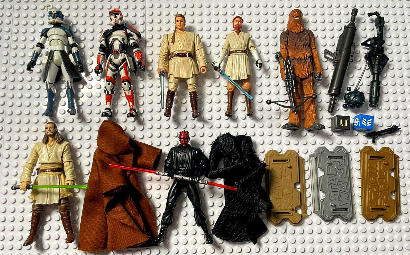Giocattoli: Star Wars Action Figures (Black Series, Clone Wars, etc.) – Usato da Menziken venduto da LegoYoda