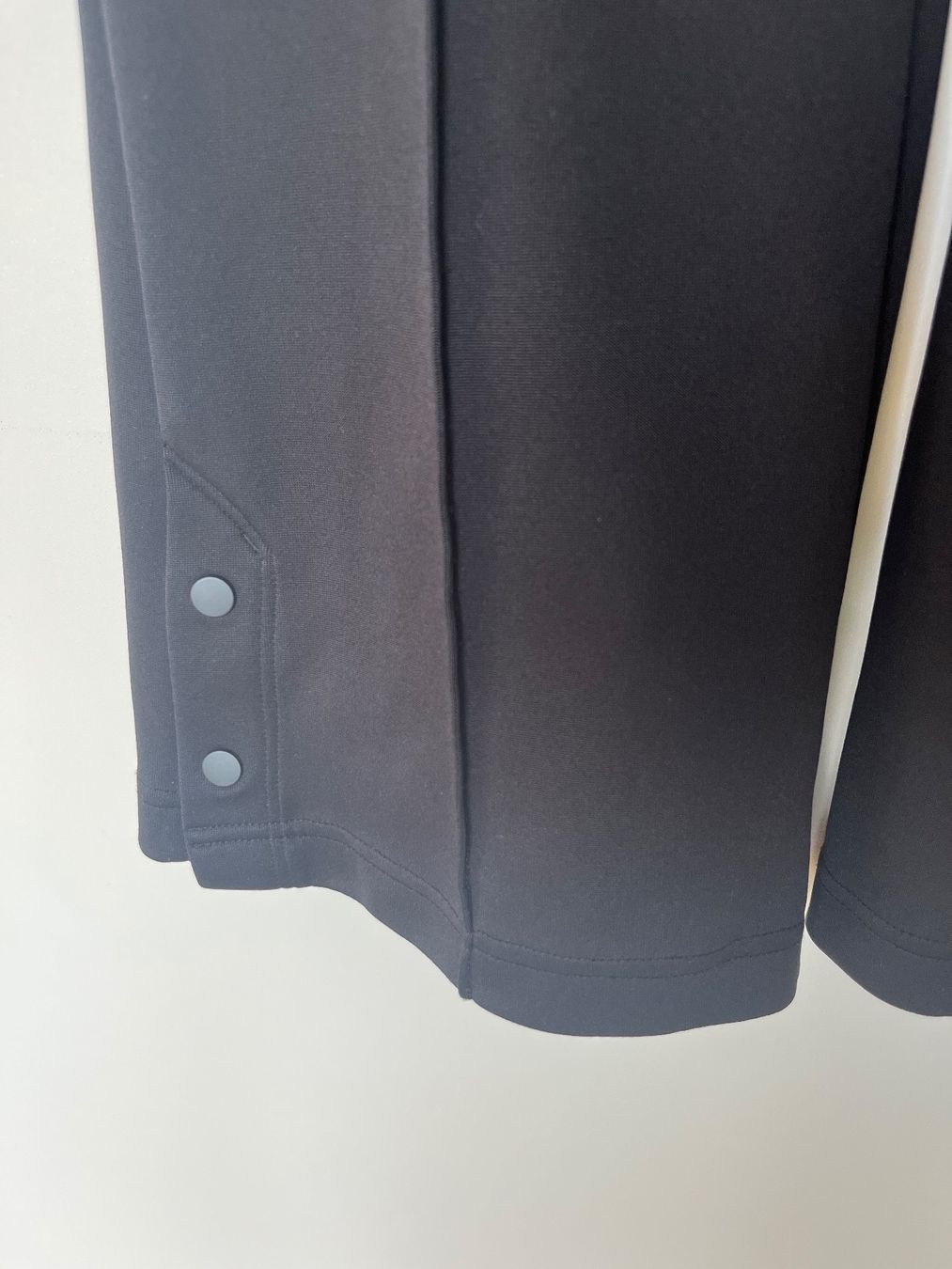 H&M Pantaloni: Pantalon training noir – Nuovo (secondo la descrizione) da Neuchâtel venduto da Ariane_vn00 3