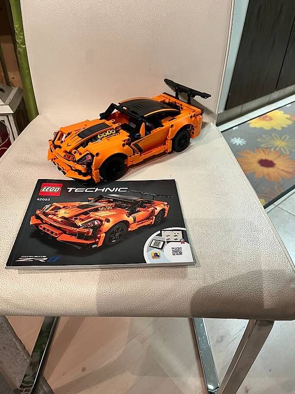 Lego Kit di costruzioni: Corvette ZR1 42093 – Usato da Olten venduto da Einwegparadies
