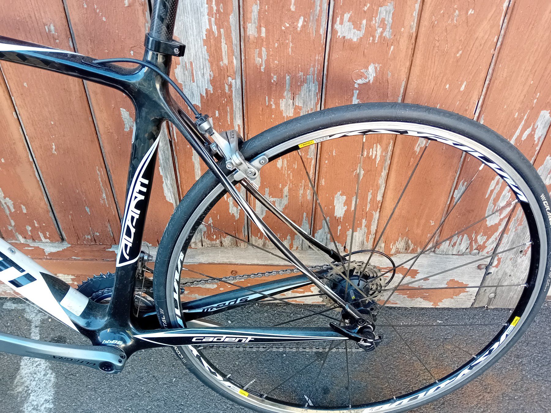 Velos: Rennrad Carbon Weiss Schwarz – Gebraucht aus Wegenstetten von 1000er 2