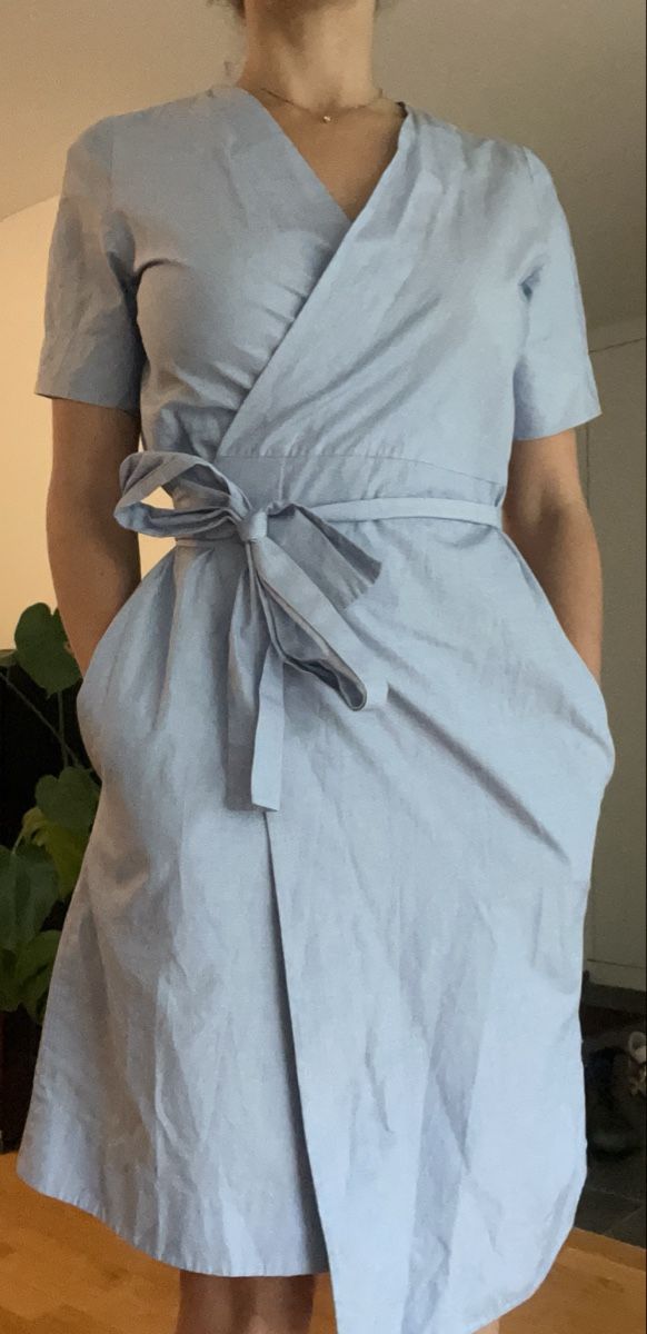 Cos Robes: COS Envelope Dress – Neuf (Voir description) à Winterthur par lib_f95w