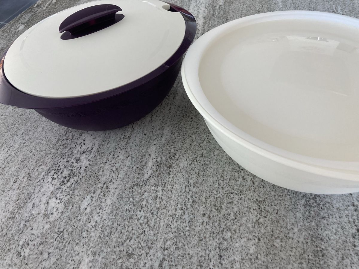 Tupperware Contenitori & Simili: Thermo-Duo Tupperware 3.1 l (comme neuf) – Nuovo (secondo la descrizione) da Granges -Paccot venduto da Titi_1978