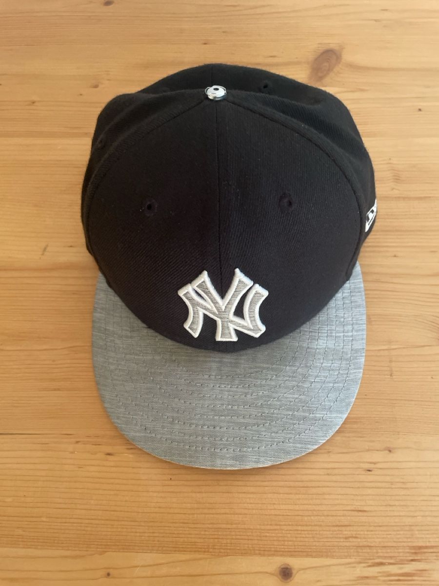 New Era Copricapi, berretti & cappellini: New Era Cap New York Yankees  – Usato da Spreitenbach venduto da Gloxinia