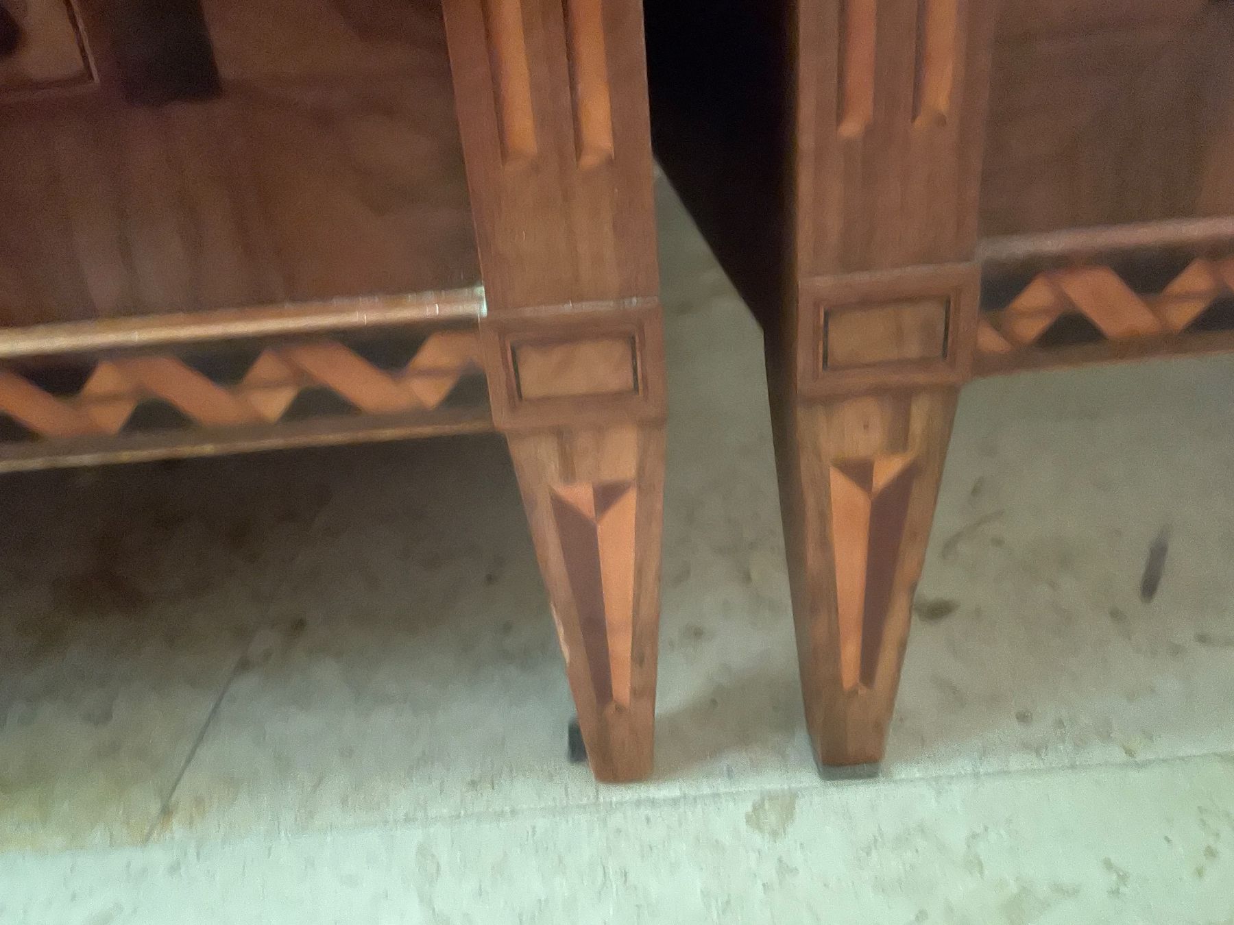 Letti: Doppelbett Louis XVI – Usato da Bern venduto da Ansouis 1