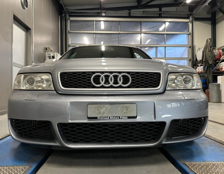 Audi Automobili: AUDI RS4 Avant quattro – Usato da Flühli LU venduto da Overland_Motors 6
