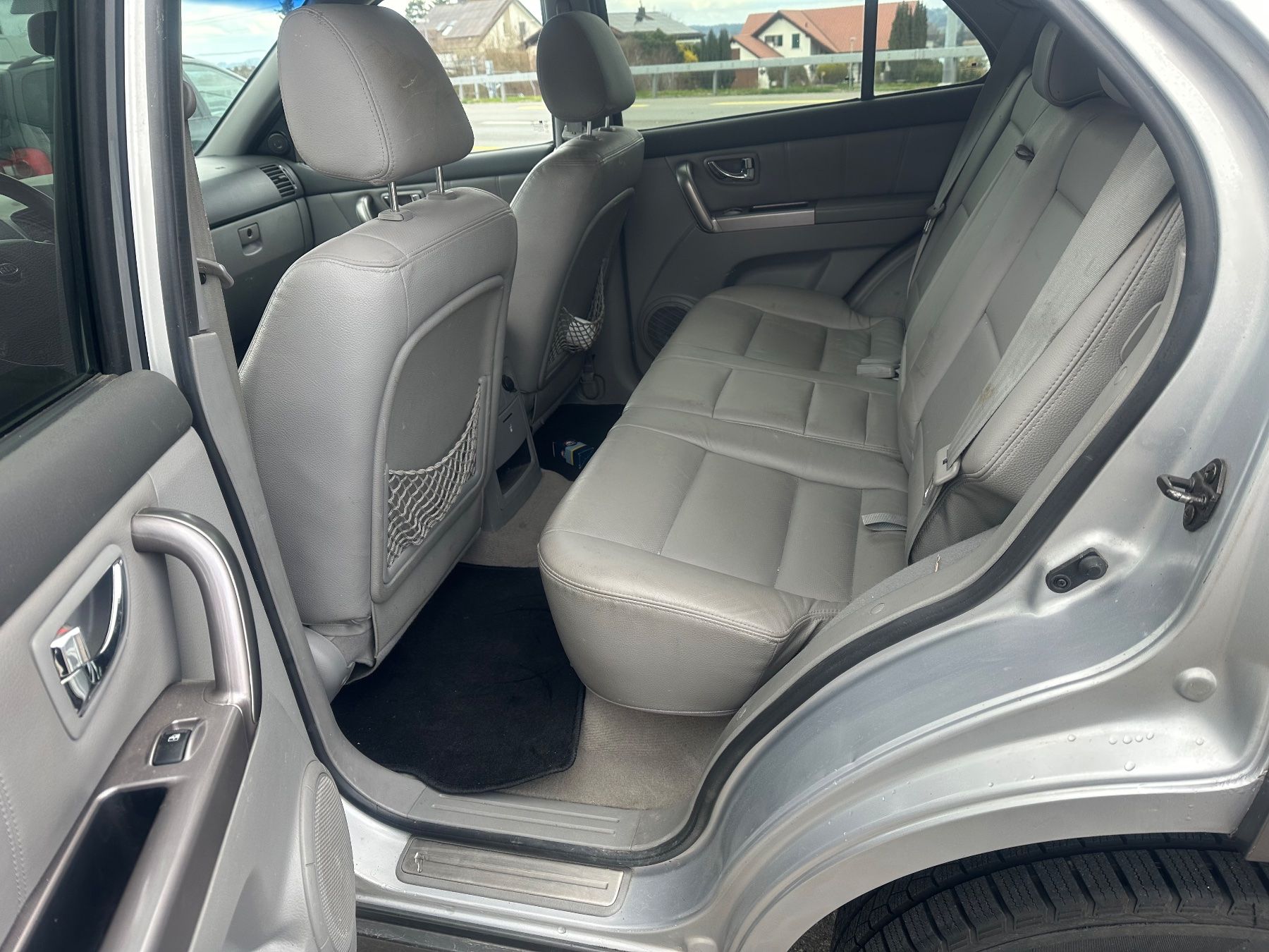 Kia Automobili: Kia Sorento 2,5///Diesel// – Usato da Pfäffikon SZ venduto da Ami_ble 9