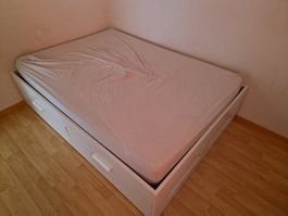 Bett mit 4 Schubladen // Bed frame