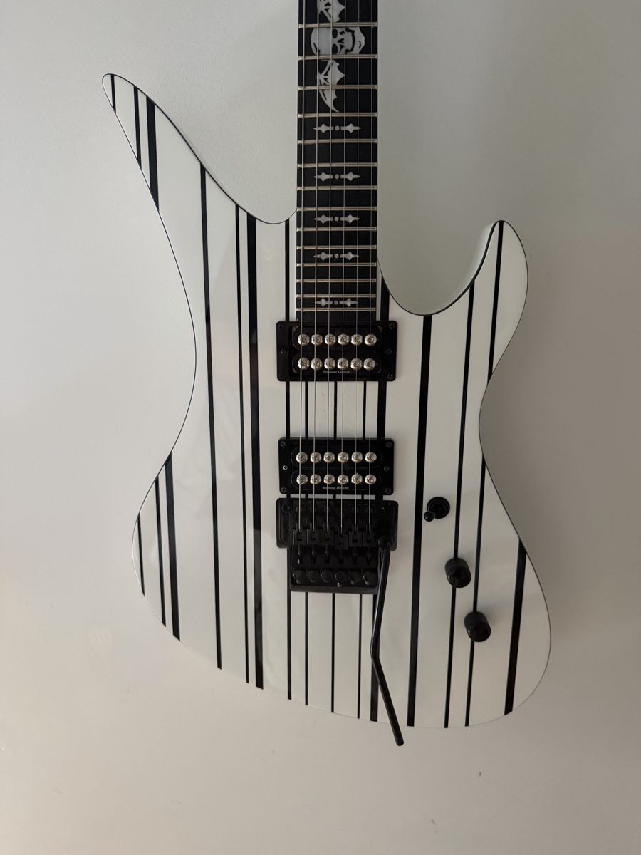 Schecter Musikinstrumente: Guitare Schecter syn custom – Gebraucht aus Sion von axe_hzg8 3