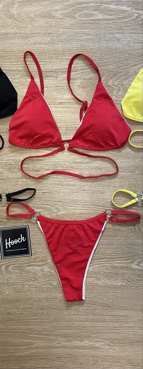 Badekleider & Bikinis: Neu Roter Bikini Grösse M – Neu und originalverpackt aus Burgdorf von Hoockstudio