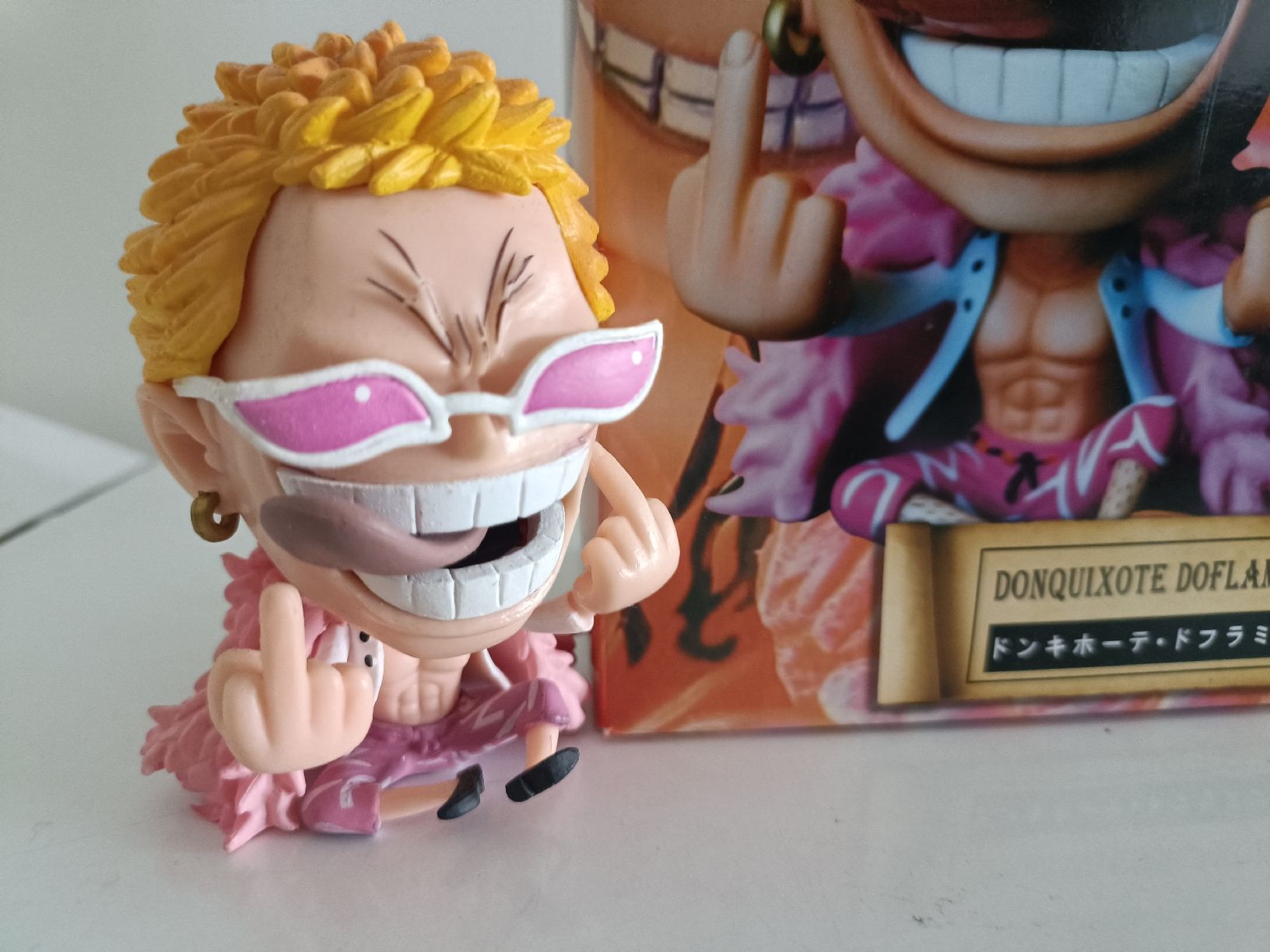Funko Statuette: Doflamingo (ONE PIECE) Funk Figurine – Nuovo e nell'imballaggio originale da Genève venduto da Arukusensei