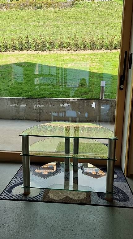 Supporti a parete: À vendre rack tv – Usato da Troistorrents venduto da nicrou70 1